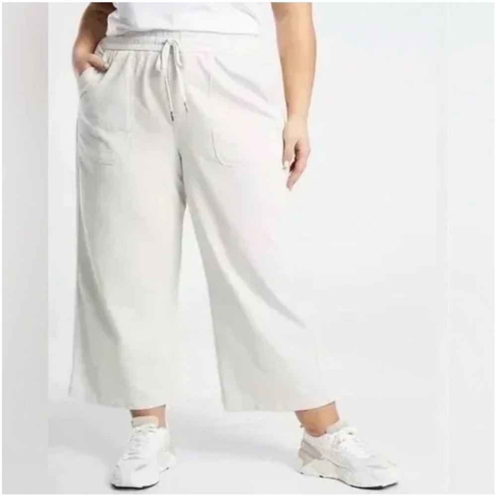 ATHLETA Farallon Wide Crop Pants Size 26 Plus Heathered Off White Cream 3X NEW